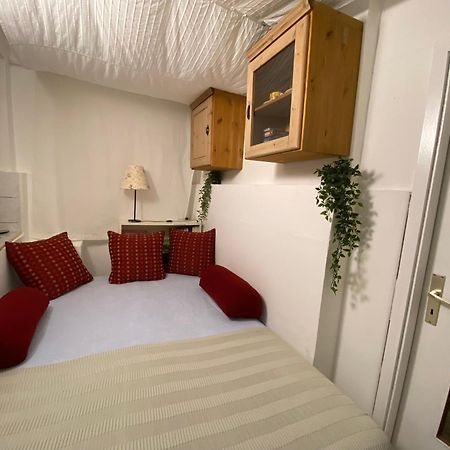 Fiala Home Neumunster Bagian luar foto